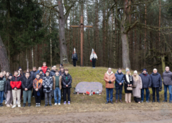 Odwiedzili miejsca pamięci związane z Powstaniem Styczniowym.