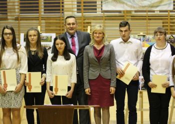 Projekt pn. ,,Wspólne przebywanie - wzmacnia zaufanie" oraz osiągnięcia w roku szkolnym 2015/2016 podsumowane!